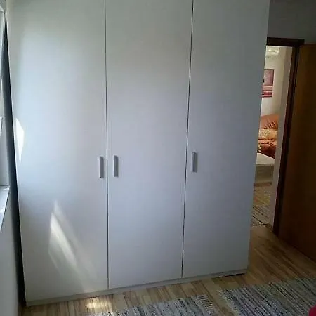 Noah I Niki Appartement *